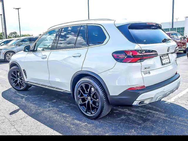 Used 2024 BMW X5 xDrive40i AWD/4WD image 7