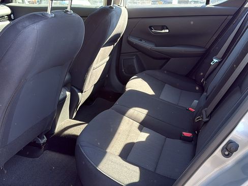Certified 2022 Nissan Sentra SV FWD image 20