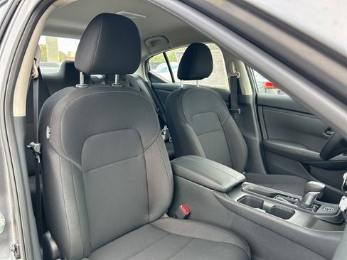 New 2025 Nissan Sentra S w/ Lighting Package image 36