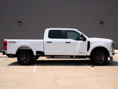 New 2026 Ford F250 XL w/ STX Appearance Package AWD/4WD image 2