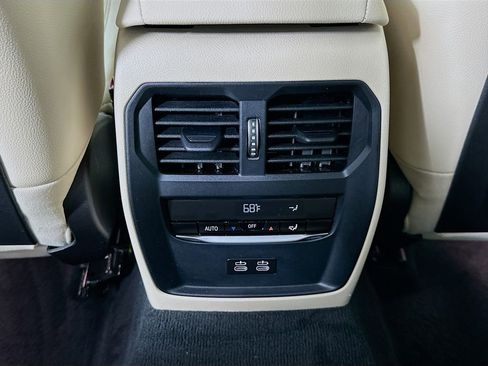 Certified 2023 BMW 330e w/ M Sport Package image 26