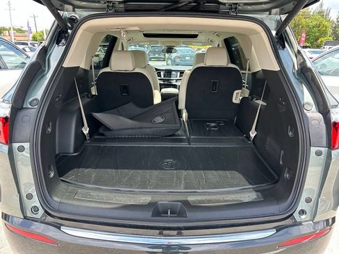 Used 2023 Buick Enclave Essence w/ Experience Buick Package AWD/4WD image 53