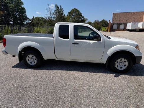 Used 2019 Nissan Frontier S RWD image 33