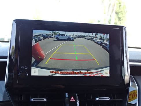 Certified 2025 Toyota Corolla Cross XLE w/ Convenience Package FWD image 29