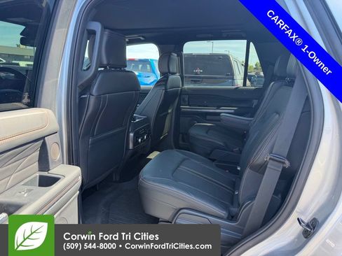 Used 2023 Ford Expedition Platinum AWD/4WD image 8