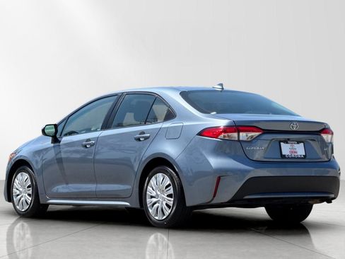 Used 2021 Toyota Corolla LE FWD image 6