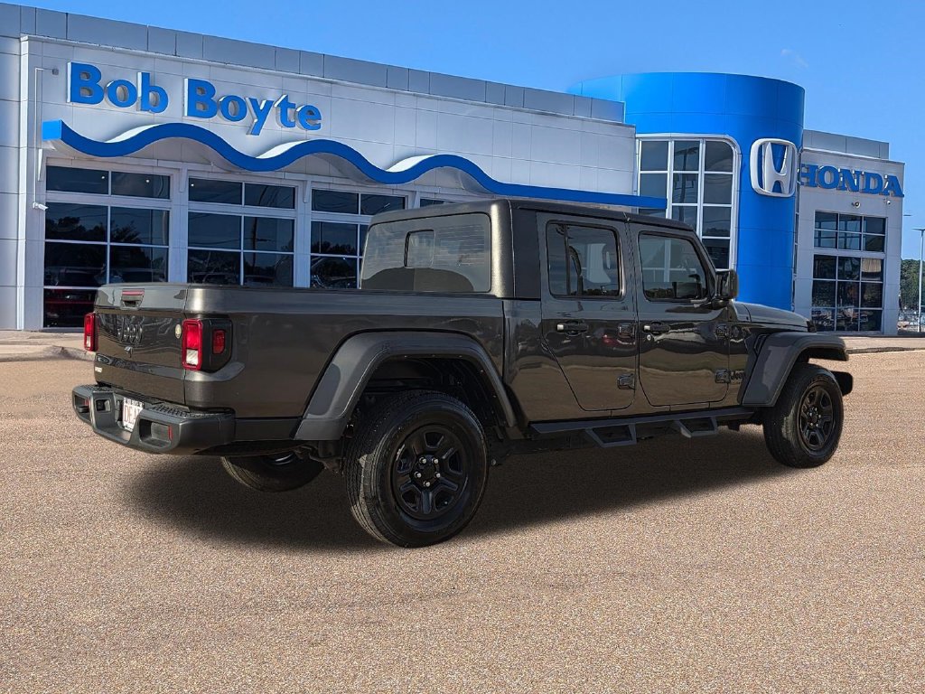Used 2024 Jeep Gladiator Sport AWD/4WD image 5