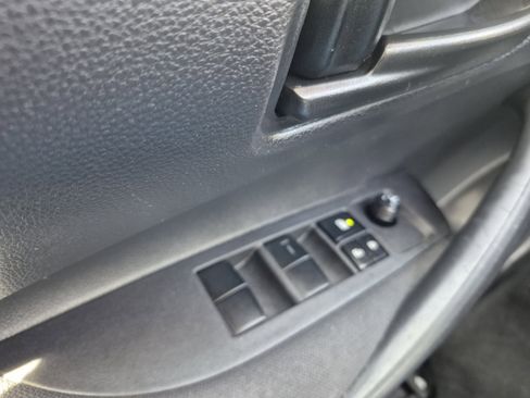 Certified 2025 Toyota Corolla LE image 12