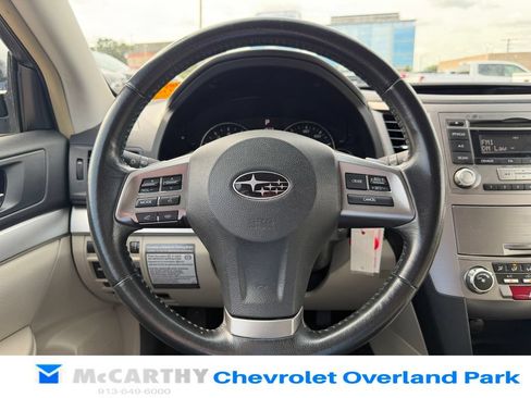 Used 2012 Subaru Outback 2.5i Premium w/ All-Weather Pkg AWD/4WD image 11