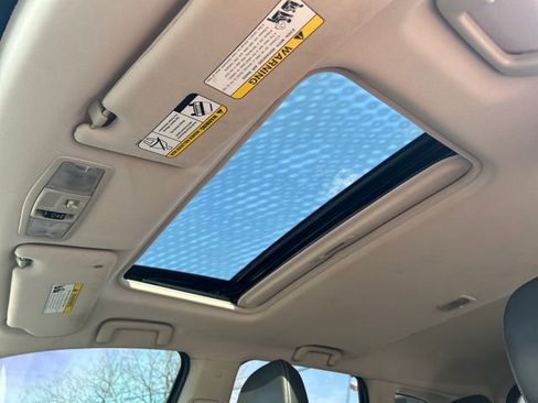 Used 2019 Mitsubishi Outlander SE image 21