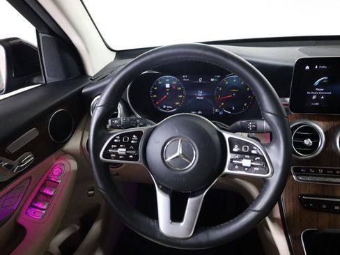 Used 2022 Mercedes-Benz GLC 300 4MATIC image 50