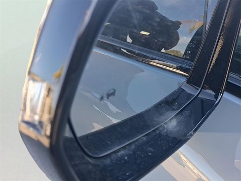 Used 2024 Honda Prologue Touring image 27