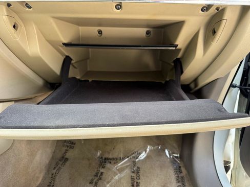 Used 2011 Nissan Murano S FWD image 36
