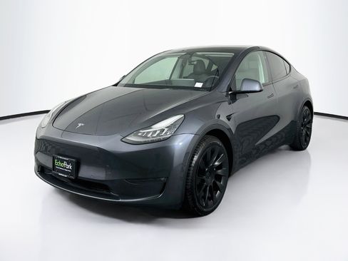 Used 2021 Tesla Model Y Long Range AWD/4WD image 3