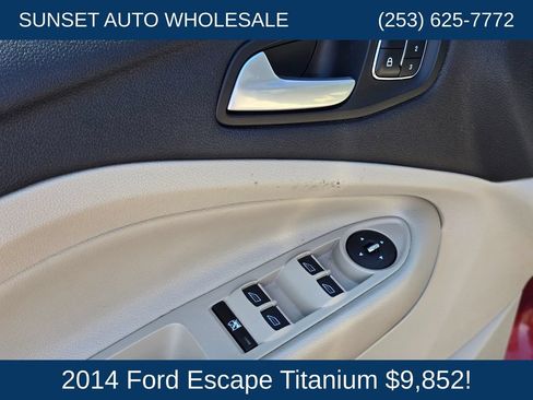 Used 2014 Ford Escape Titanium w/ Equipment Group 401A FWD image 27