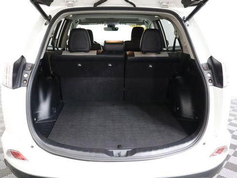 Used 2016 Toyota RAV4 Limited AWD/4WD image 25