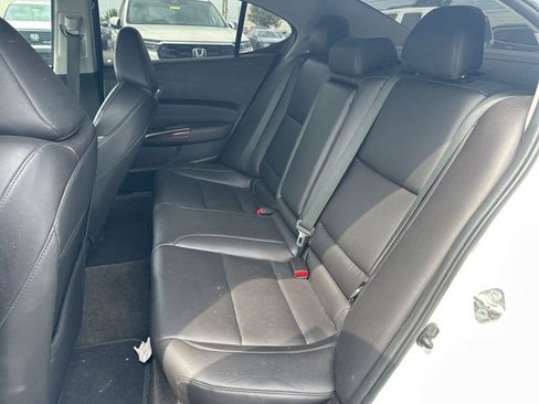Used 2016 Acura TLX FWD image 13