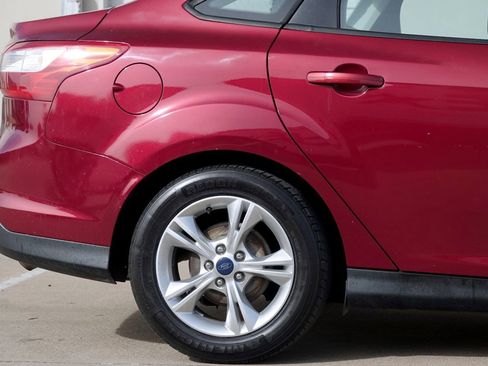 Used 2014 Ford Focus SE image 26