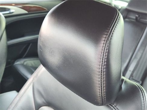 Used 2017 Lincoln MKZ Reserve image 17