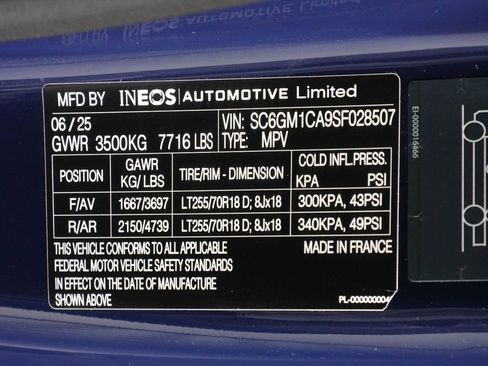 Used 2025 INEOS Grenadier AWD/4WD image 16