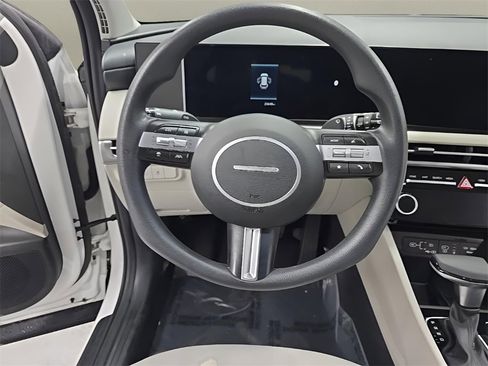 Used 2025 Hyundai Tucson SEL image 23