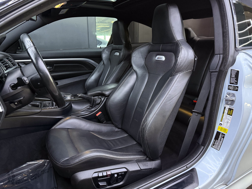Used 2015 BMW M4 Coupe w/ Executive Package RWD image 15