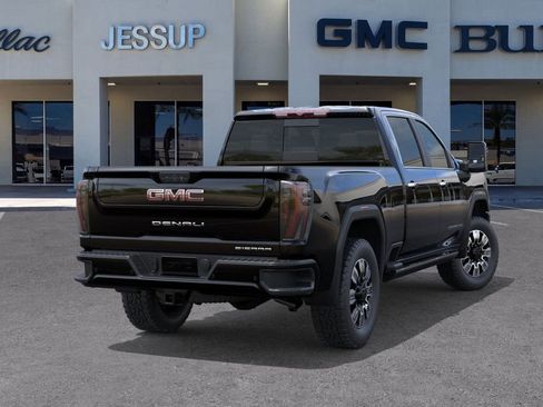 New 2026 GMC Sierra 2500 Denali w/ Denali Reserve Package image 4