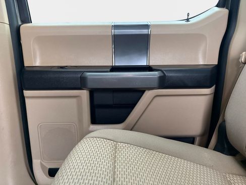 Used 2017 Ford F150 XLT w/ Equipment Group 302A Luxury image 15