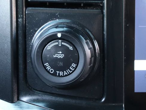Used 2021 Ford F150 Lariat w/ Equipment Group 502A High AWD/4WD image 35