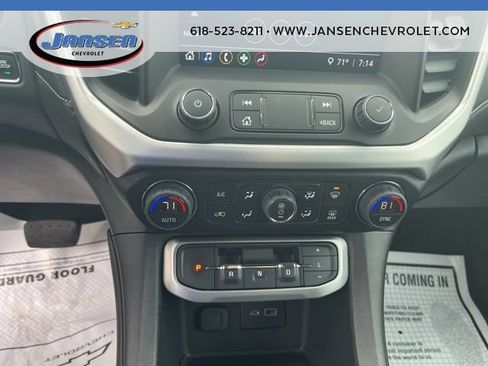 Used 2023 GMC Acadia SLE FWD image 23