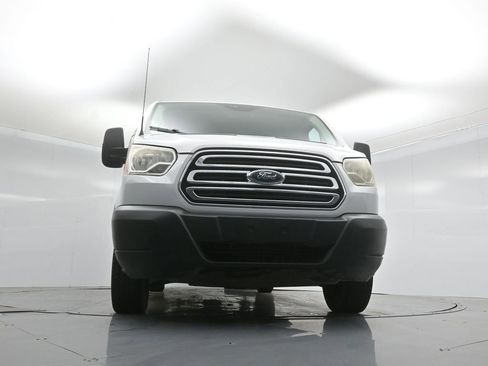 Used 2016 Ford Transit 350 XLT RWD image 40