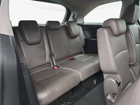 Used 2023 Honda Odyssey Touring image 39