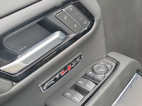 New 2026 GMC Sierra 1500 AT4X AWD/4WD image 18