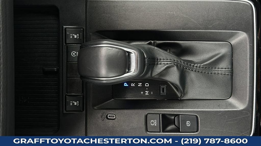 Used 2026 Toyota Corolla Cross XLE FWD image 19