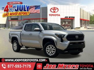 Used 2024 Toyota Tacoma SR5 AWD/4WD video 1