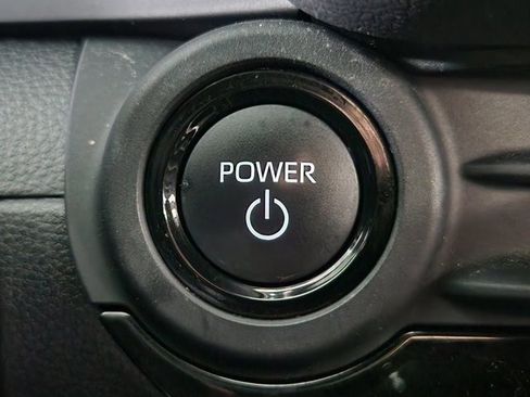 Used 2025 Toyota Crown Platinum image 19