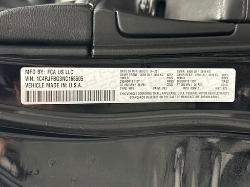 Used 2022 Jeep Grand Cherokee Limited image 13