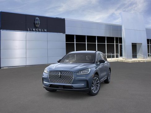 New 2026 Lincoln Corsair Premiere FWD image 2