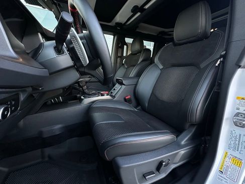 New 2025 Ford Bronco Raptor w/ Interior Carbon Fiber Pack image 34