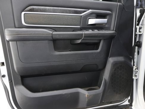 Used 2022 RAM 2500 Big Horn w/ Night Edition image 39