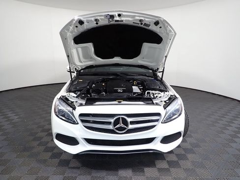 Used 2016 Mercedes-Benz C 300 4MATIC Sedan image 40