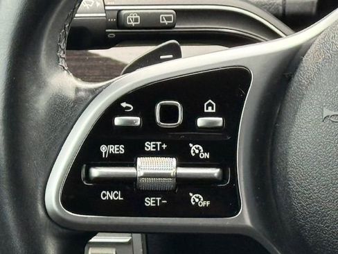 Used 2020 Mercedes-Benz GLE 350 4MATIC w/ Premium Package image 27