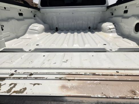 Used 2022 Nissan Frontier SV w/ Technology Package RWD image 32