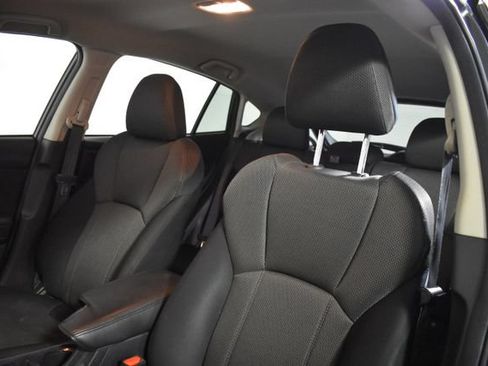 Used 2018 Subaru Crosstrek 2.0i AWD/4WD image 10