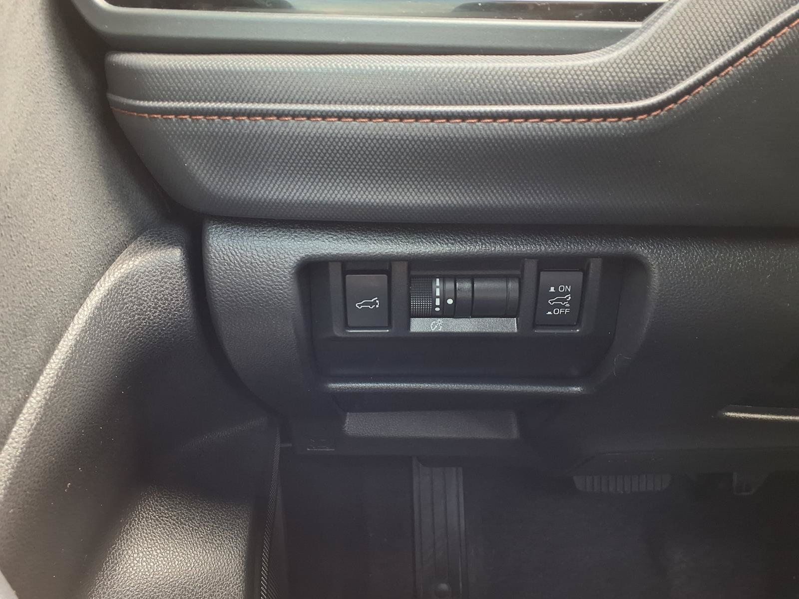 Certified 2025 Subaru Forester Touring AWD/4WD image 10