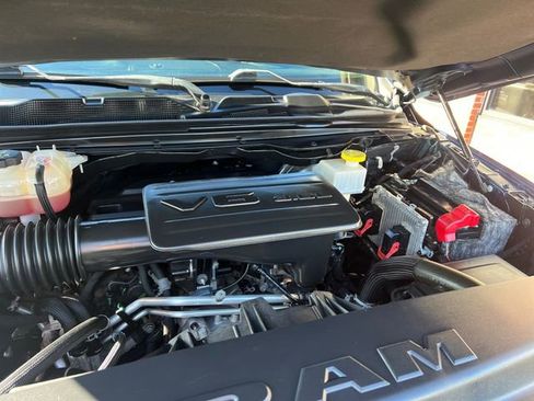 Used 2019 RAM 1500 Big Horn image 35