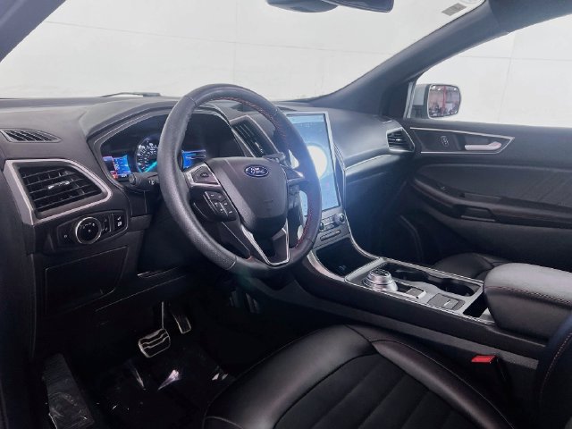 Used 2023 Ford Edge ST-Line AWD/4WD image 8