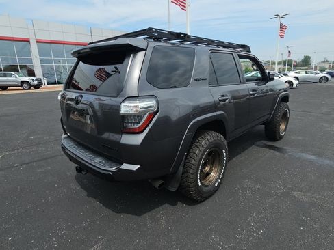Used 2020 Toyota 4Runner TRD Pro AWD/4WD image 3
