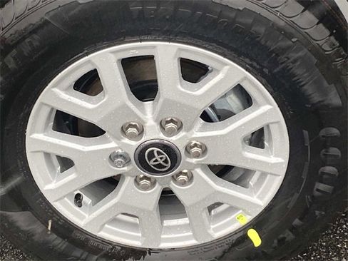 New 2025 Toyota Tacoma SR5 image 6