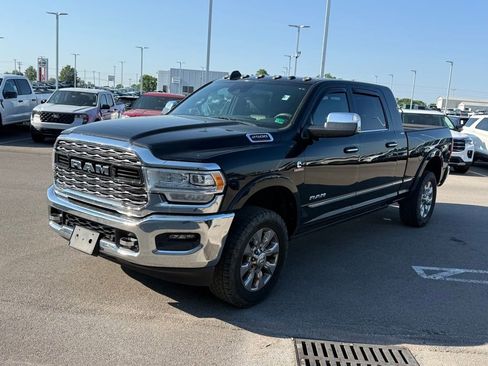 Used 2020 RAM 2500 Limited AWD/4WD image 22